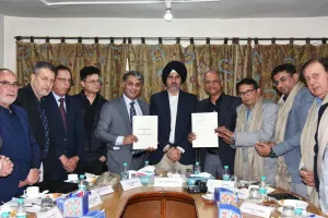 सूरत : दक्षिण गुजरात और कश्मीर चैंबर ऑफ कॉमर्स के बीच समझौता ज्ञापन पर हुआ हस्ताक्षर