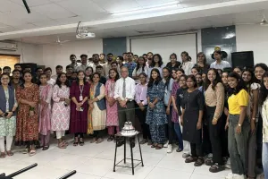 सूरत : भगवान महावीर कॉलेज ऑफ मैनेजमेंट में नए एमबीए बैच का भव्य स्वागत