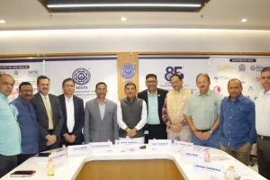 सूरत : चैंबर ऑफ कॉमर्स में गेल (इंडिया) लिमिटेड द्वारा पीटीए उत्पादों और व्यावसायिक अवसरों पर पहली ग्राहक बैठक