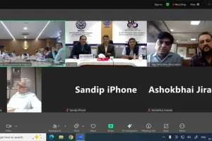 सूरत : NCGG, नई दिल्ली के डायरेक्टर के साथ ऑनलाइन मीटिंग, MSMEs और इंडस्ट्रीज़ के मुद्दों पर चैंबर ने दिए प्रेजेंटेशन