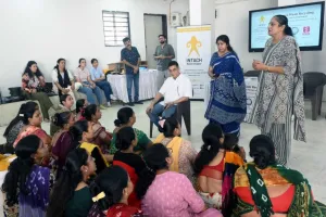 राजकोट में पवित्र फूलों के पुनर्चक्रण का प्रशिक्षण शुरू