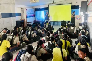 राजकोट में किशोरियों के लिए सेल्फ-हाइजीन और पीरियड्स जागरूकता सेमिनार आयोजित