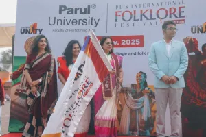 पारुल यूनिवर्सिटी ने की अपने इंटरनेशनल फोकलोर फेस्टिवल के तीसरे संस्करण की सफलतापूर्वक मेज़बानी