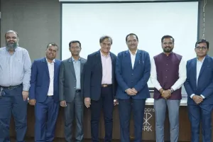 सूरत : चैंबर ऑफ कॉमर्स में स्मार्ट इन्वेस्टमेंट पर सेशन आयोजित