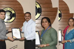 सूरत : SIR में उत्कृष्ट कार्य करने वाले 45 BLOs सम्मानित, कलेक्टर डॉ. सौरभ पारधी ने किया हौसला-अफज़ाई
