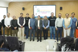  सूरत : चैंबर ऑफ कॉमर्स ने 'SEO कॉन्फ्रेंस 2025' का सफल आयोजन किया, डिजिटल युग में बिज़नेस को मिली नई दिशा