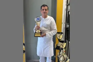 सूरत : आढ़तिया कपड़ा एसोसिएशन सूरत की अनोखी पहल, टेक्सटाइल के धुरंधरों का होगा सम्मान