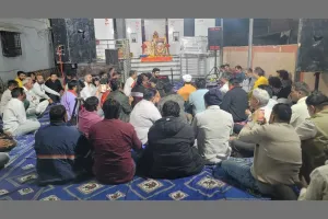 सूरत : कडोदरा में संत रतिनाथ जी महाराज की पुण्यतिथि पर भव्य भजन संध्या आयोजित