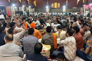 सूरत : खूब जमी भजन संध्या, संत शिरोमणि रतिनाथ महाराज को दी गई भजनांजलि