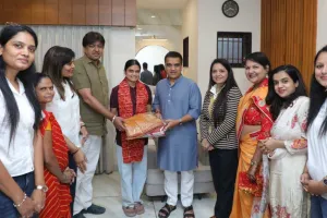 सूरत : सारथी परिवार ने सर्किट हाउस में कराया पावन कन्यादान, उपमुख्यमंत्री हर्ष संघवी रहे उपस्थित