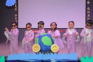 सूरत - यूरोकिड्स प्री स्कूल पाल नए साल 2026 का स्वागत भव्य वार्षिक समारोह 