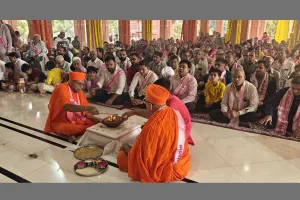 सूरत : सरथाना स्थित श्री स्वामीनारायण मंदिर में शिक्षापत्री द्वि शताब्दी महोत्सव की भव्य शुरुआत