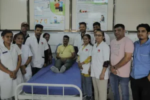 सूरत : सूरत नवी सिविल के हीमोफीलिया केयर सेंटर ने मुंबई के मरीज़ को दी नई ज़िंदगी