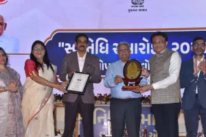 सूरत : पीएम स्वनिधि योजना में उत्कृष्ट प्रदर्शन के लिए सूरत नगर निगम को राज्य स्तर पर दूसरा स्थान