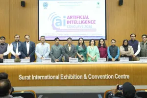 सूरत में आर्टिफिशियल इंटेलिजेंस कॉन्क्लेव-2026 का आयोजन, उद्योग और स्टार्ट-अप्स को मिला विशेषज्ञ मार्गदर्शन