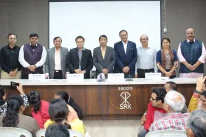 सूरत :  ‘इमोशंस कोई ऐसी चीज़ नहीं है जिसे मांगना पड़े’ : डॉ. निमित ओझा