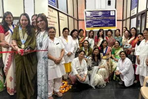 सूरत : इनर व्हील क्लब ऑफ़ सूरत सीफ़ेस ने स्मीमेर हॉस्पिटल को सोनोग्राफी मशीन दान की