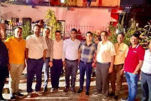 सूरत : बसंत पंचमी पर बैटर टुमारो फाउंडेशन की पौष्टिक आहार सेवा, 400 से अधिक बच्चों ने ग्रहण किया भोजन