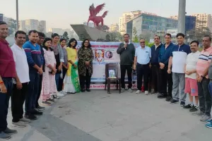 सूरत : अग्रवाल संगठन महिला इकाई ने मनाई अमर शहीद लाला लाजपत राय की 161वीं जयंती
