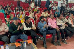 वैज्ञानिक पशु-आहार से बढ़ेगा दुग्ध उत्पादन, गौमंगल भोग का बांसवाड़ा में शुभारंभ