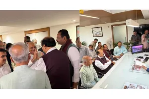 सूरत : सूरत पश्चिम के विधायक पूर्णेश मोदी डिप्टी स्पीकर पद के प्रमुख दावेदार