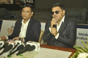 सूरत : जीएम ग्रुप के ब्रांड एंबेसडर बने अभिनेता प्रतीक गांधी