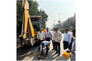 सूरत : सचिन जीआईडीसी में जलभराव की समस्या होगी खत्म, 4.97 करोड़ के ड्रेनेज प्रोजेक्ट का हुआ शिलान्यास