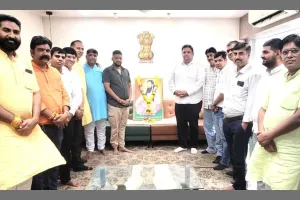 सूरत : राजस्थान युवा संघ द्वारा मनाई गई संत रविदास जयंती