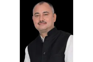 सूरत :  लोकलुभावन नाटक का दौर खत्म, अब राष्ट्रनिर्माण की राजनीति : अरविंद सिंह