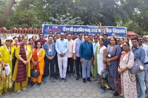 वडोदरा के 50 प्राचार्यों और शिक्षकों ने राजस्थान के विभिन्न पीएम श्री स्कूलों का दौरा किया