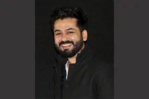 असली ‘धुरंधर’ से मिलने घर पहुंचे राम गोपाल वर्मा, फिल्म की दिल खोलकर तारीफ की