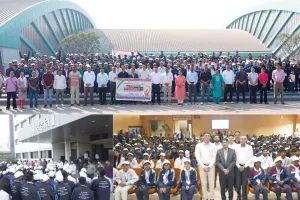 सूरत : नक्सल प्रभावित क्षेत्रों के 250 से अधिक युवाओं ने चैंबर ऑफ़ कॉमर्स का किया दौरा