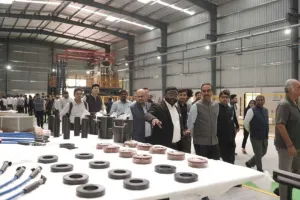 अद्वैत ग्रीनर्जी ने अहमदाबाद में 30 MW अल्कलाइन इलेक्ट्रोलाइज़र असेंबली सुविधा का उद्घाटन किया