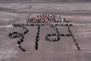 गुजरात : रंगारंग शोभा यात्राओं और रचनात्मक तरीकों से मनाई गई राम नवमी