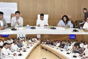 सूरत : मिडिल ईस्ट तनाव के बीच सूरत में हाई-लेवल मीटिंग, गैस सप्लाई और वर्कर्स के इंतज़ाम पर समीक्षा