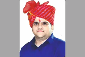 सूरत : माटी में मिला माटी का लाल: समाजसेवी विक्रम सिंह शेखावत की स्मृति में श्रद्धांजलि सभा 22 मार्च को 