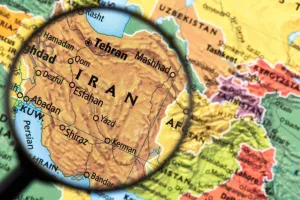 होर्मुज के रास्ते नहीं मिल रहा तो अमेरिका से खरीदें तेल: ट्रंप