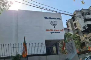 सूरत : नगर निगम चुनाव,  BJP की मीटिंग में 1718 दावेदार बाहर, 360 नाम शॉर्टलिस्ट