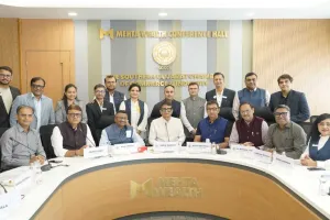 सूरत : चैंबर ऑफ कोमर्स द्वारा AI आधारित ‘स्पीड बिज़नेस नेटवर्किंग कॉन्क्लेव’ का आयोजन