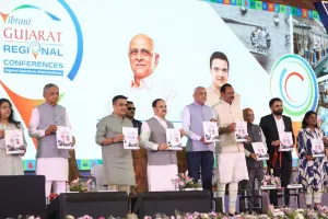 सूरत में वाइब्रेंट गुजरात कॉन्फ्रेंस का समापन, ₹3.53 लाख करोड़ के 2,792 MoU साइन