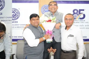 सूरत : एसजीसीसीआई के आगामी अध्यक्ष बने अशोक जीरावाला, निर्विरोध हुए निर्वाचित