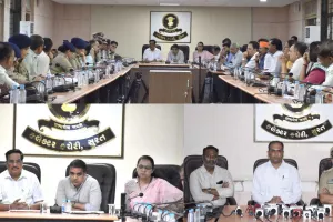 सूरत : प्रधानमंत्री नरेंद्र मोदी के 5 जून के सूरत दौरे की तैयारियां तेज, समीक्षा बैठक में व्यवस्थाओं पर हुई विस्तृत चर्चा