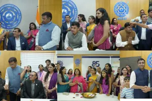 सूरत : एसजीसीसीआई में नई टीम ने संभाला कार्यभार, अशोक जीरावाला बने अध्यक्ष