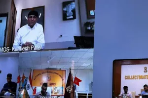 वडोदरा : मॉनसून पूर्व तैयारियों की समीक्षा, राज्य मंत्री कमलेशभाई पटेल ने अधिकारियों को सतर्क रहने के दिए निर्देश