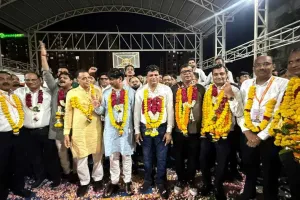 सूरत : श्याम मंदिर कार्यकारिणी चुनाव में ‘मेरा श्याम सबका श्याम’ ग्रुप का दबदबा, सभी 12 प्रत्याशी विजयी
