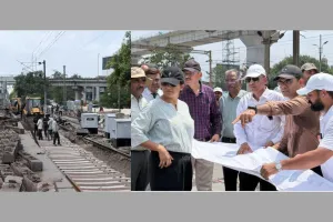 वडोदरा  :  नॉन इंटरलॉकिंग कार्य की पूर्व तैयारियां तेज, 30 जून को सिग्नलिंग सिस्टम को किया जायेगा अपग्रेड : DRM राजू भडके