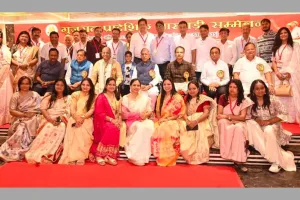 सूरत : ज्ञान ज्योति सम्मान समारोह में मेधावी प्रतिभाओं का हुआ सम्मान