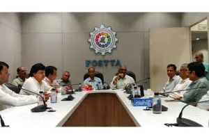 सूरत : फोस्टा कार्यालय में नेशनल जूट बोर्ड के डिप्टी डायरेक्टर बिश्वनाथ भंसाली का स्वागत, जूट उत्पादों के बढ़ते उपयोग पर हुई चर्चा