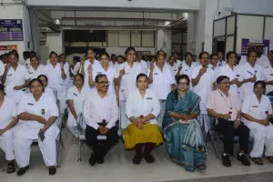 सूरत : गुजरात में पहली बार ऑनलाइन ‘कैंप मेथड’ से 684 स्टाफ नर्सों का हेड नर्स पद पर प्रमोशन, न्यू सिविल में 67 पद भरे गए