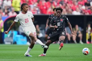 मोरक्को सह-मेजबान कनाडा को 3-0 से हराकर क्वार्टरफाइनल में